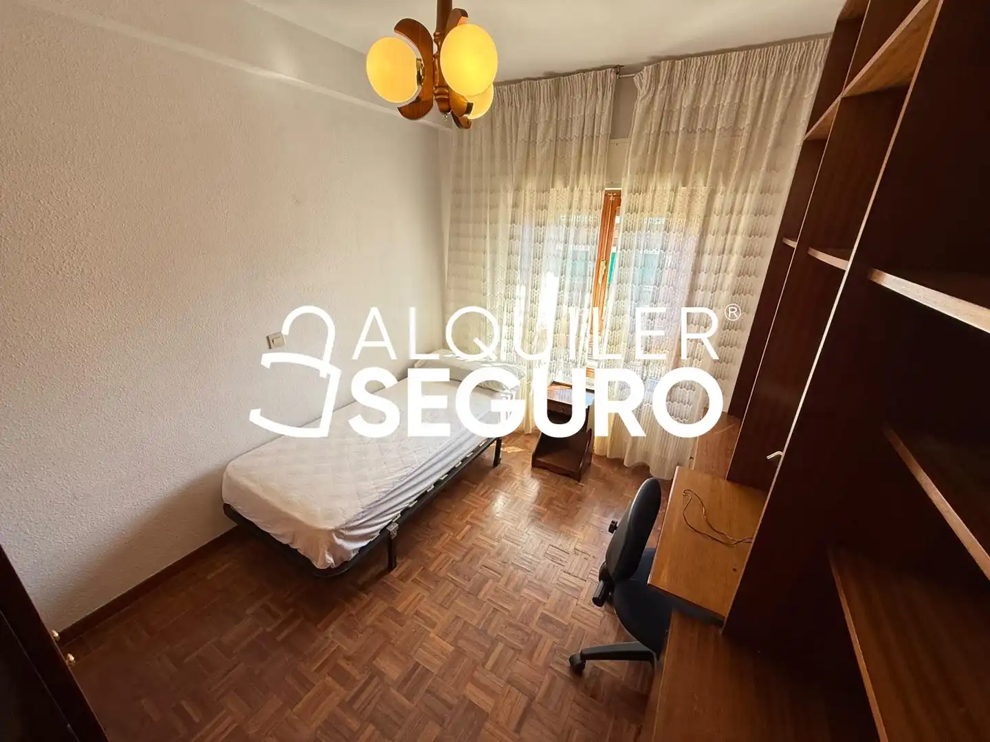 Habitación de Piso de alquiler en Madrid con Aire acondicionado, Calefacción y Terraza