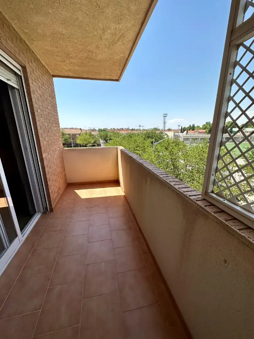 Terrassa de Apartament de lloguer en  Albacete Capital amb Calefacció, Terrassa i Moblat
