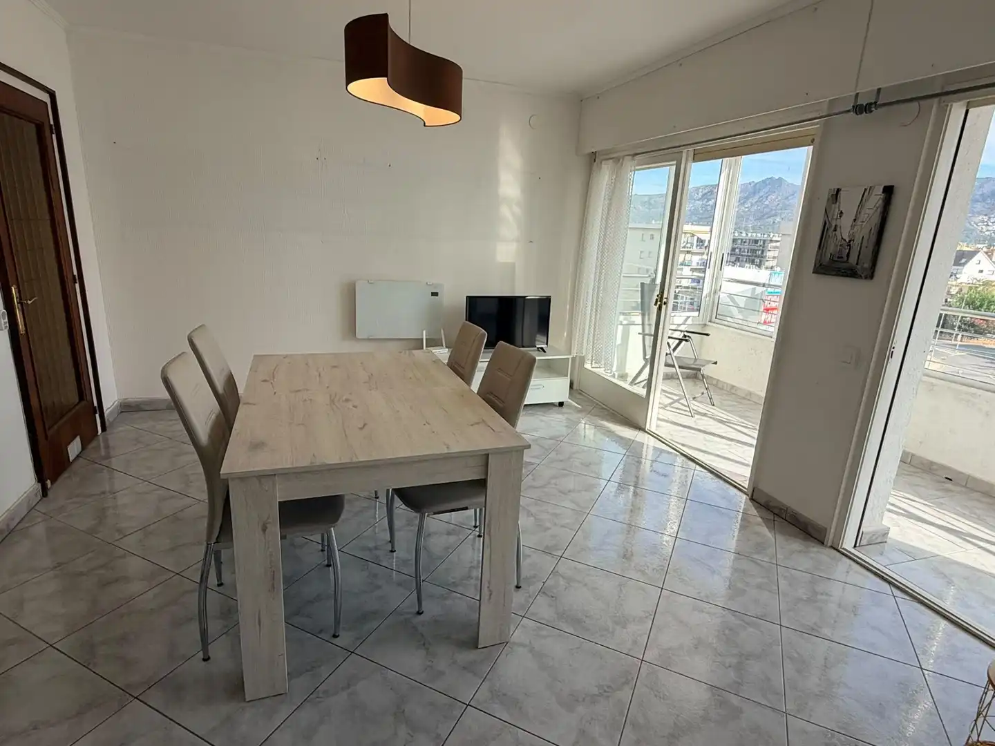 Menjador de Apartament en venda en Roses amb Aire condicionat, Calefacció i Terrassa