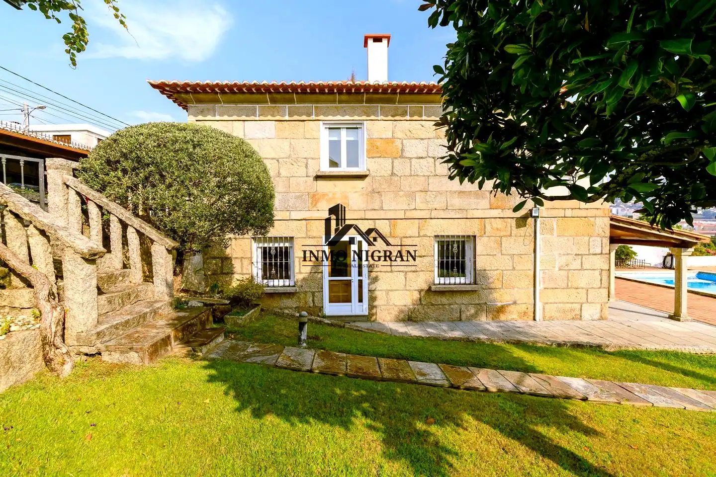 Exterior view of Houses for sale in Vigo   with Private garden, Terrace and Storage room