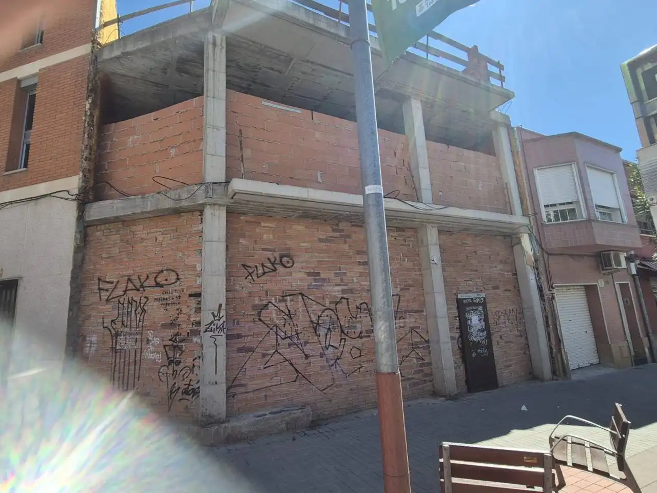 Außenansicht von Gebäude zum Verkauf in Terrassa