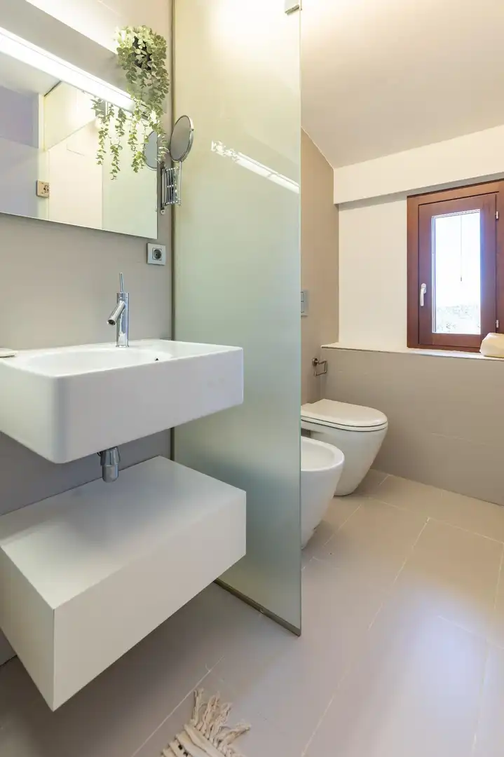 Baño de Casa adosada en venta en Enguera con Calefacción, Terraza y Trastero