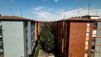 Exterior view of Flat for sale in Valladolid Capital  with Heating, Furnished and Oven