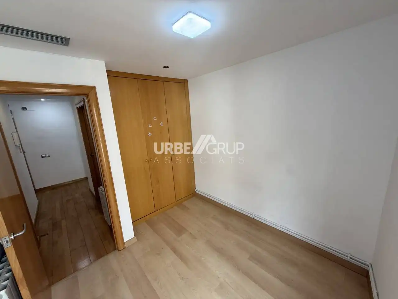 Piso de alquiler en Terrassa con Aire acondicionado, Calefacción y Parquet