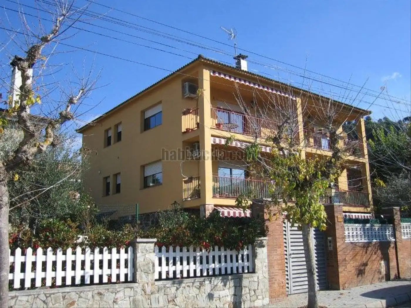 Casa con giardino in vendita a Carrer Josep Maria Folch i Torres 13