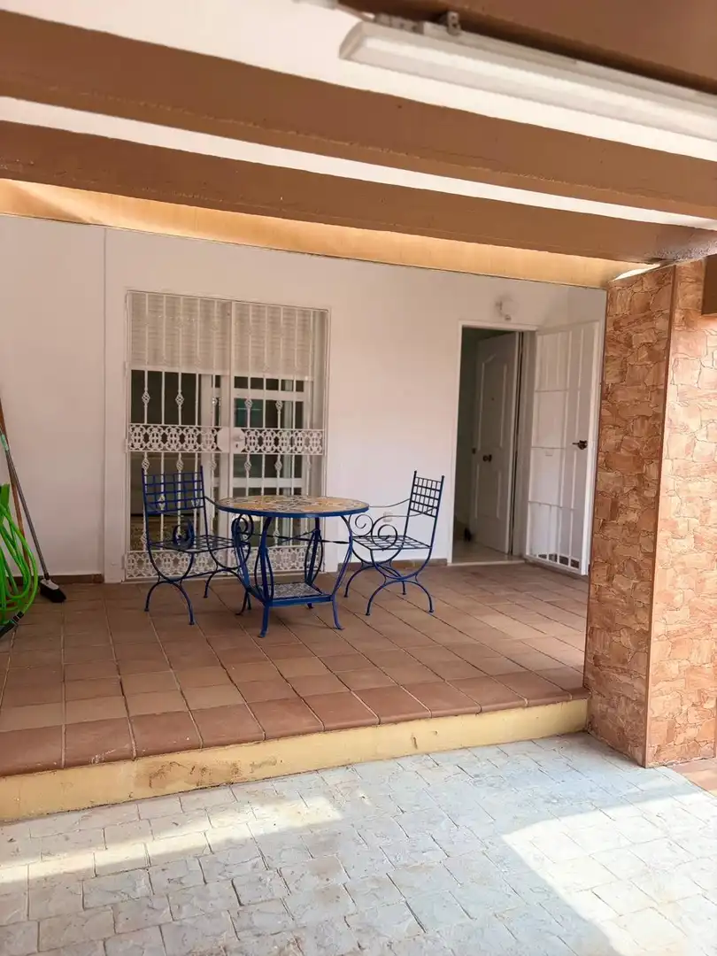 Terraced house with pool for sale in Paseo de las Palmeras, imagen 4