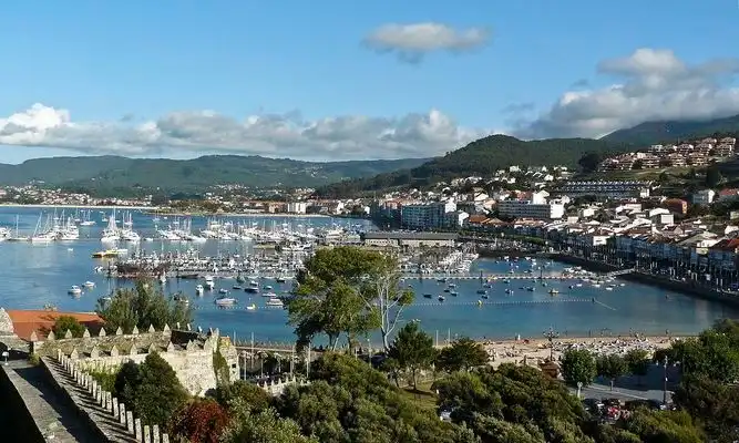 Wohnbaugrundstück zum Verkauf in Rúa Virxe do Pilar, imagen 4