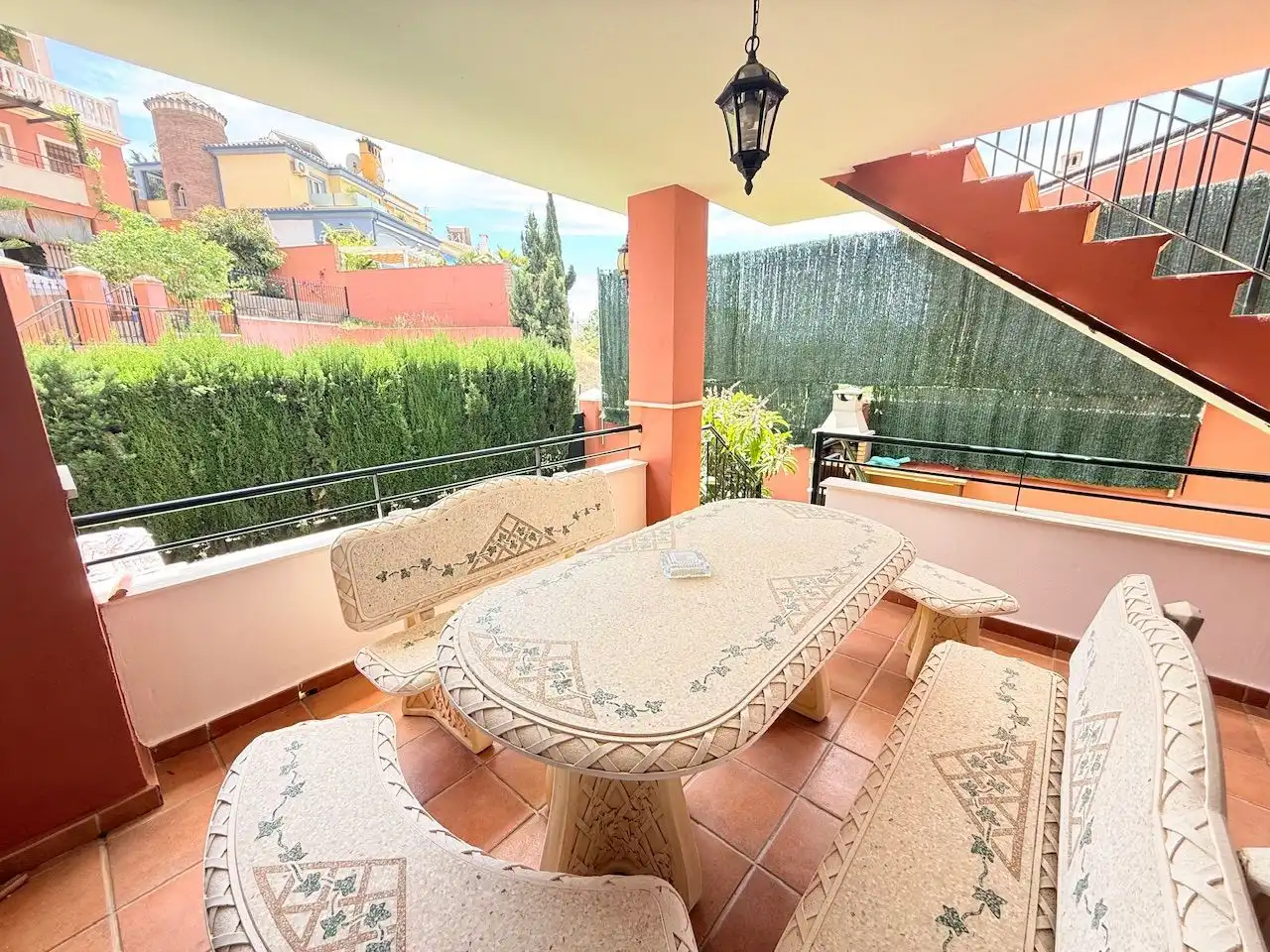 Terrassa de Casa o xalet en venda en Vélez-Málaga amb Aire condicionat, Calefacció i Jardí privat