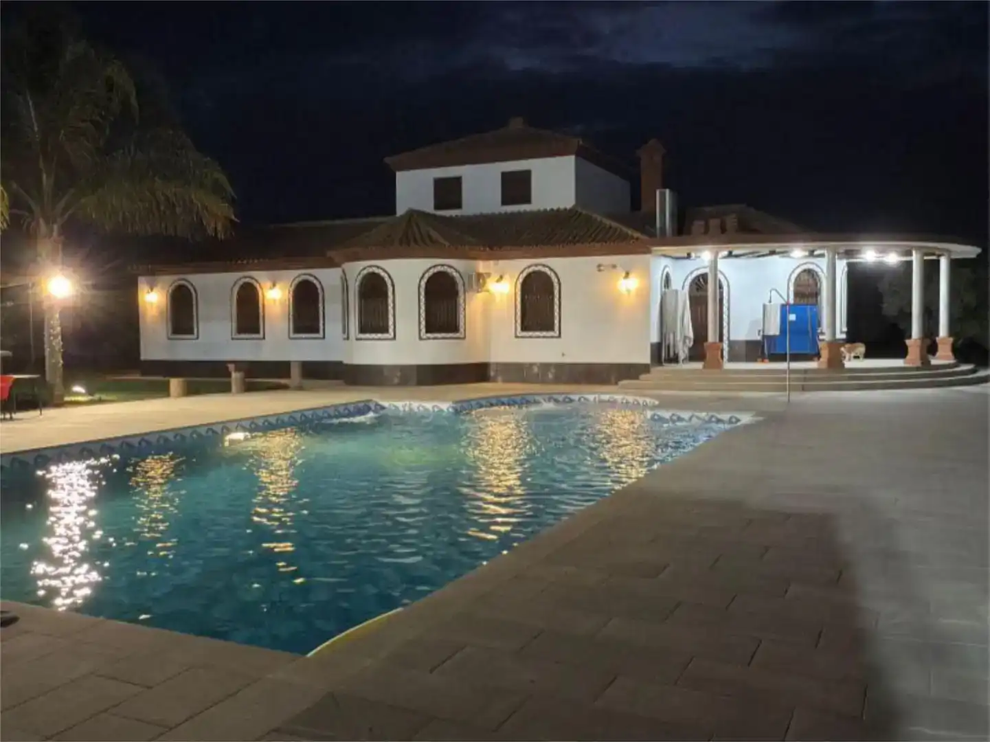 Swimming pool of Houses for sale in Utrera  with Air Conditioner, Swimming Pool and Balcony