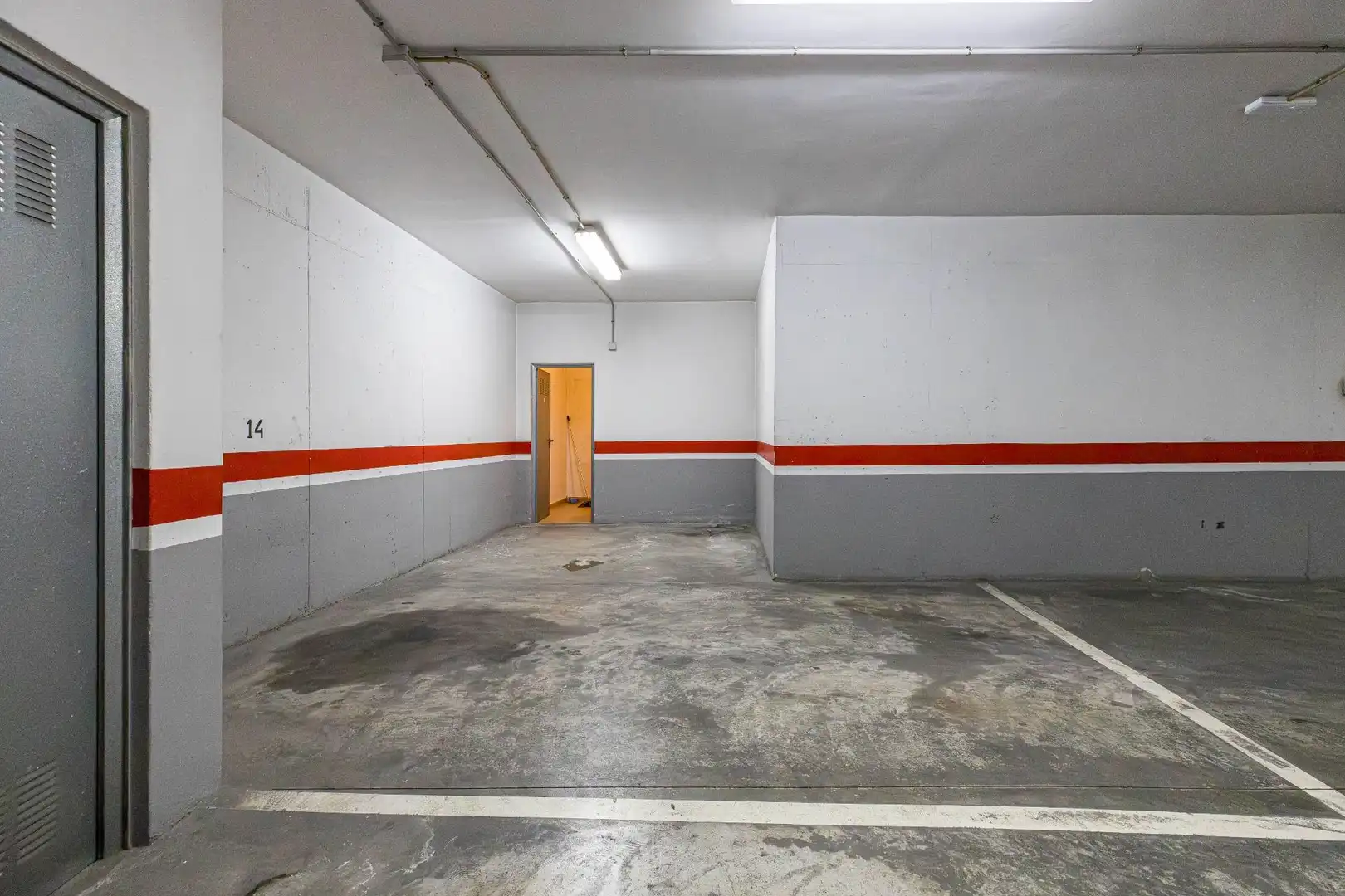 Parking of Flat for sale in Murcia  with Air Conditioner