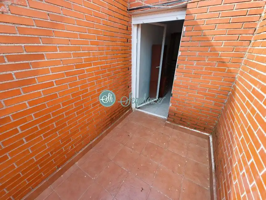 Terraza de Piso en venta en Segovia con Calefacción y Terraza