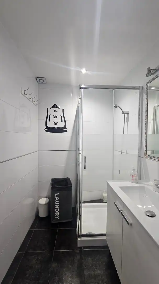 Bany de Apartament en venda en Alicante / Alacant amb Aire condicionat, Calefacció i Terrassa