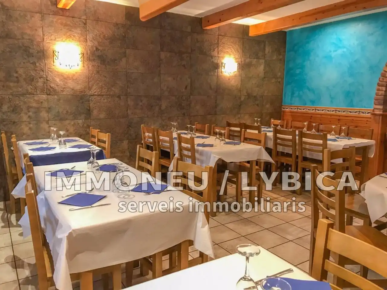 Local en venta en Alp
