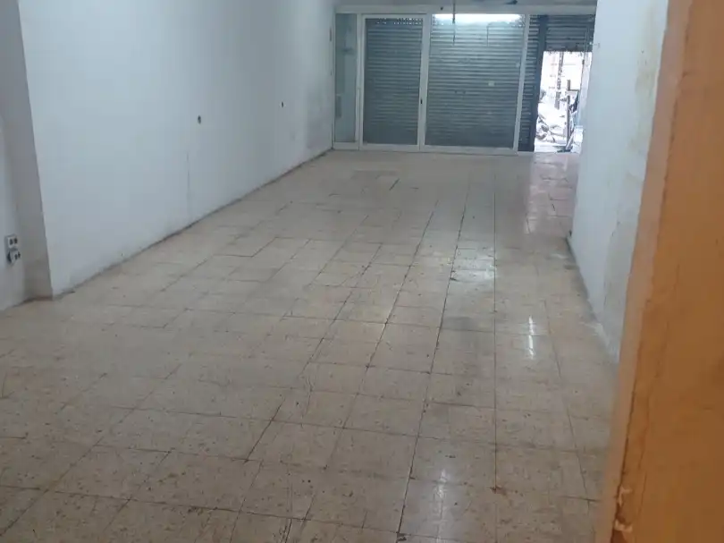 Local en venta en Sants - Montjuïc