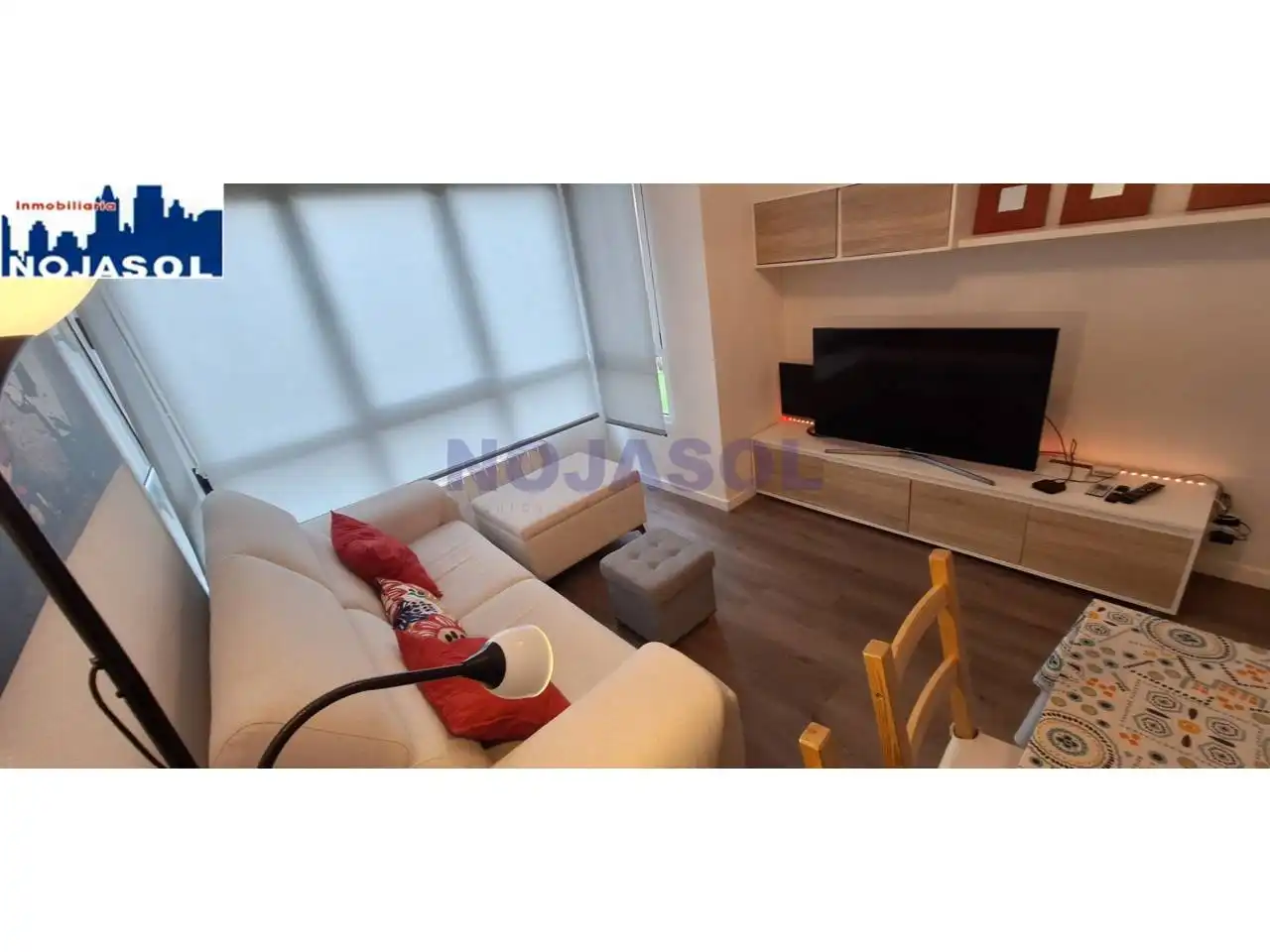 Sala de estar de Apartamento de alquiler en Noja con Calefacción, Parquet y Terraza