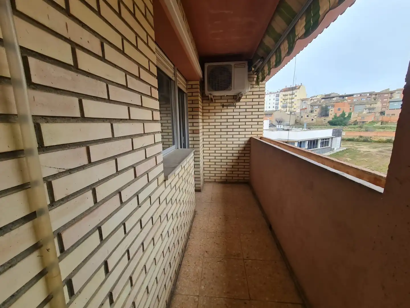 Piso en venta en Calle Emilio Jover Aguilar, Caspe