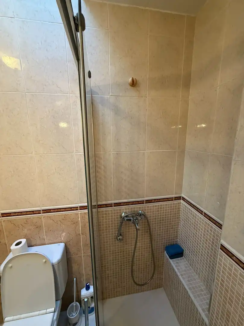 Baño de Piso en venta en Aranjuez con Aire acondicionado y Calefacción