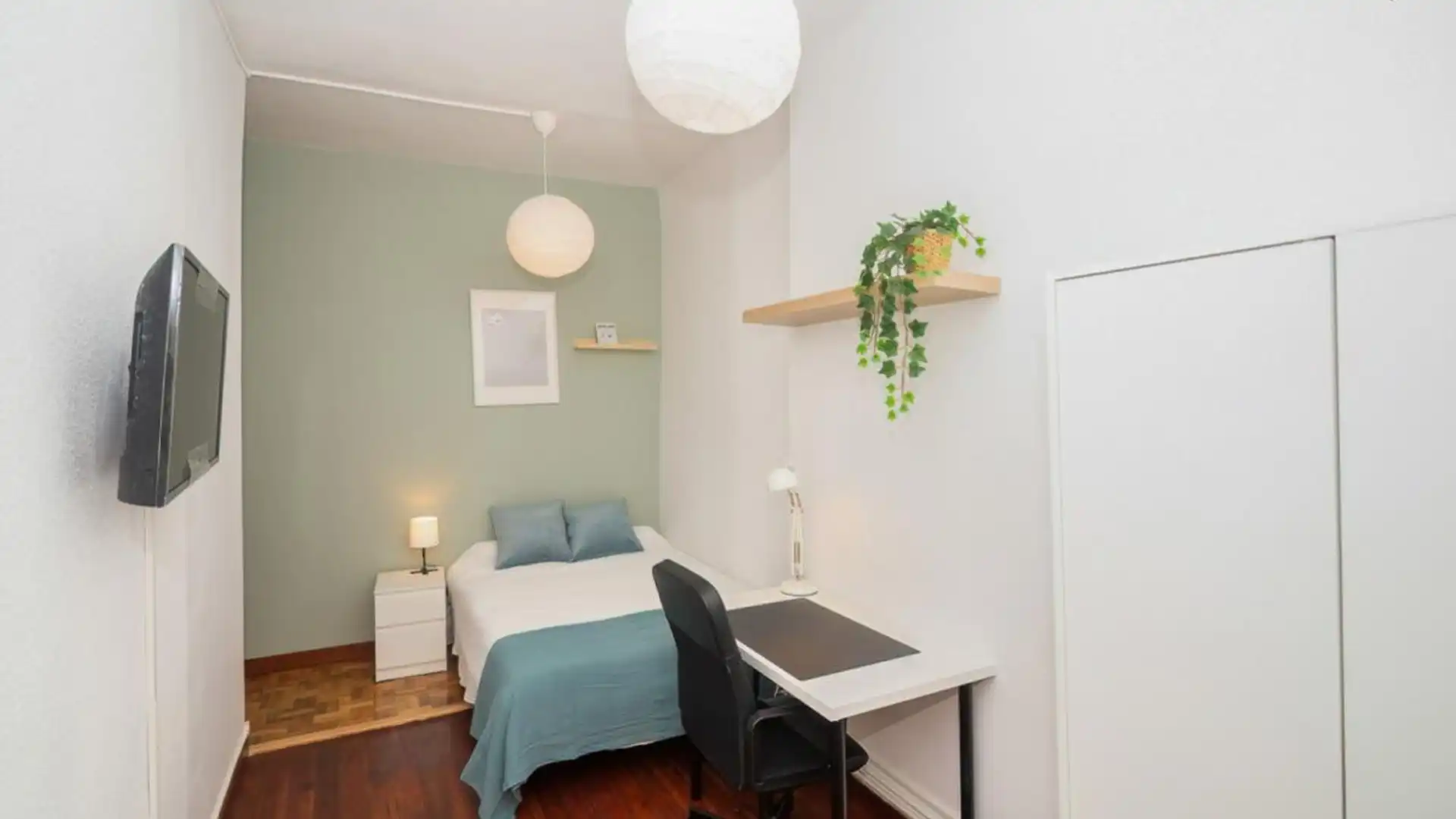 Room in Casco Antiguo