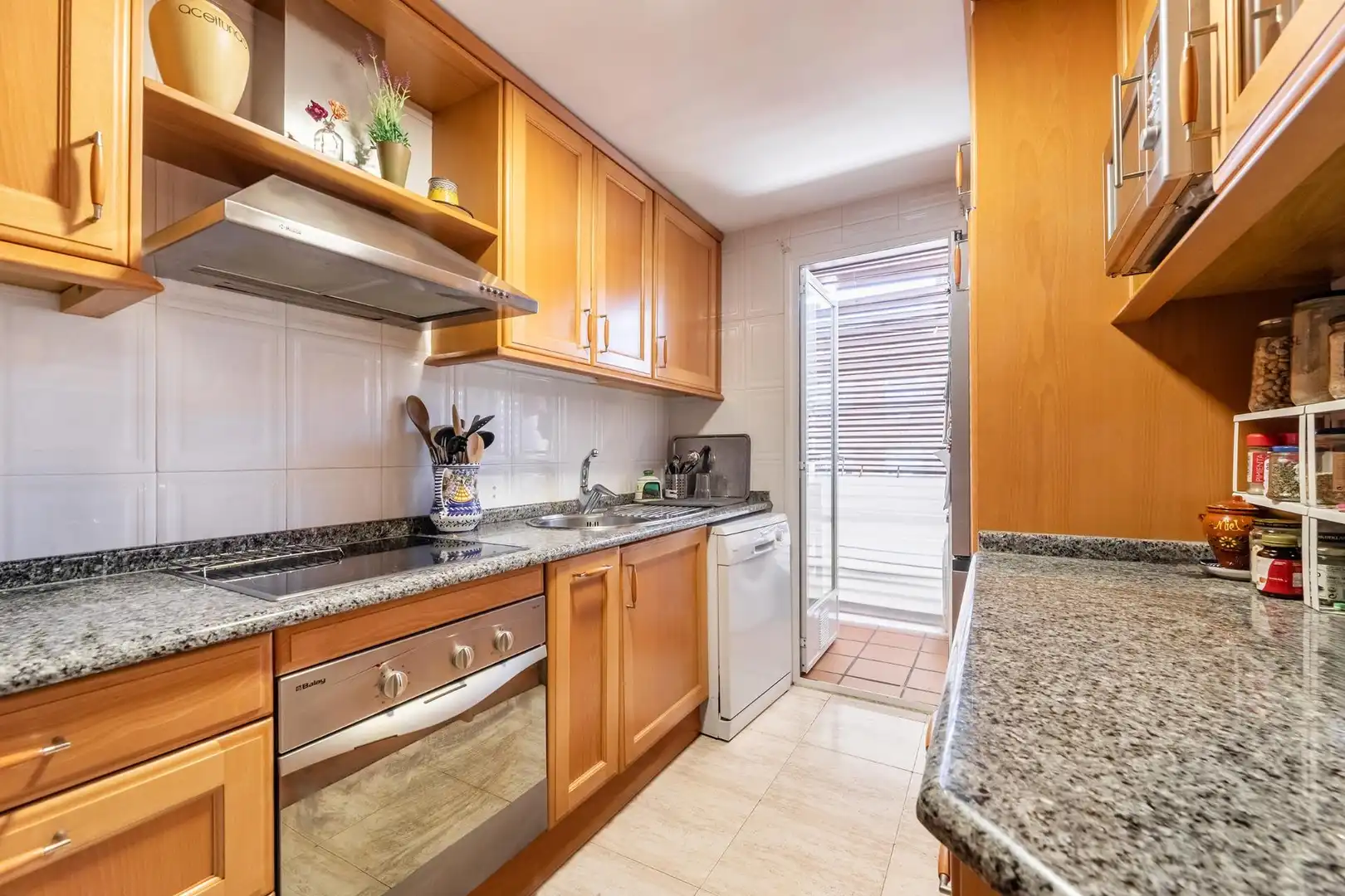Flat with pool for sale in Casco Histórico, imagen 13