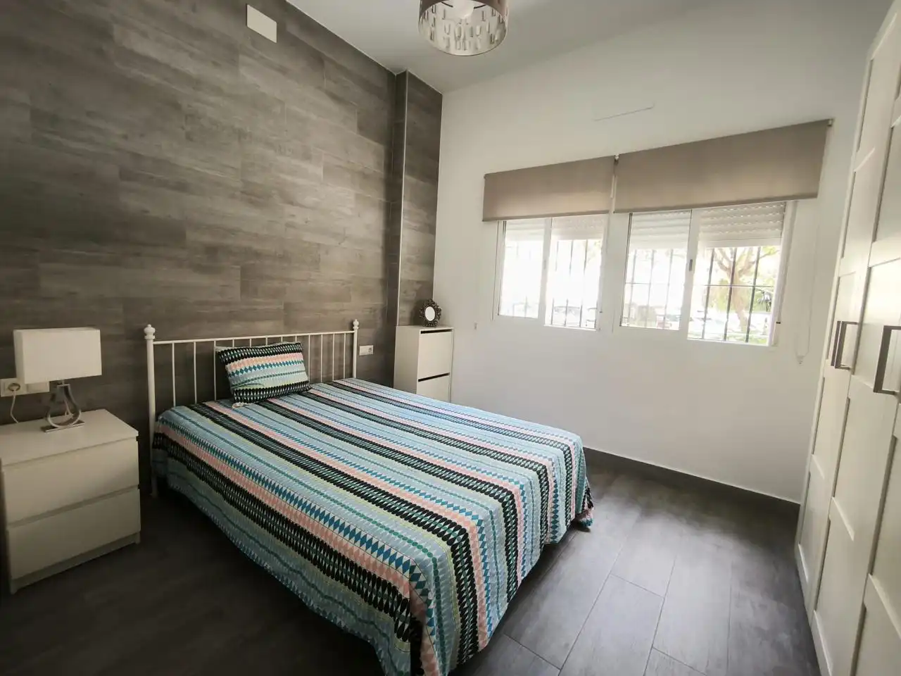Habitación de Planta baja de alquiler en Málaga con Amueblado