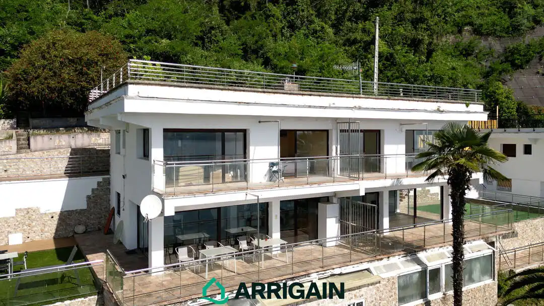Exterior view of Houses for sale in Hondarribia  with Heating, Private garden and Terrace