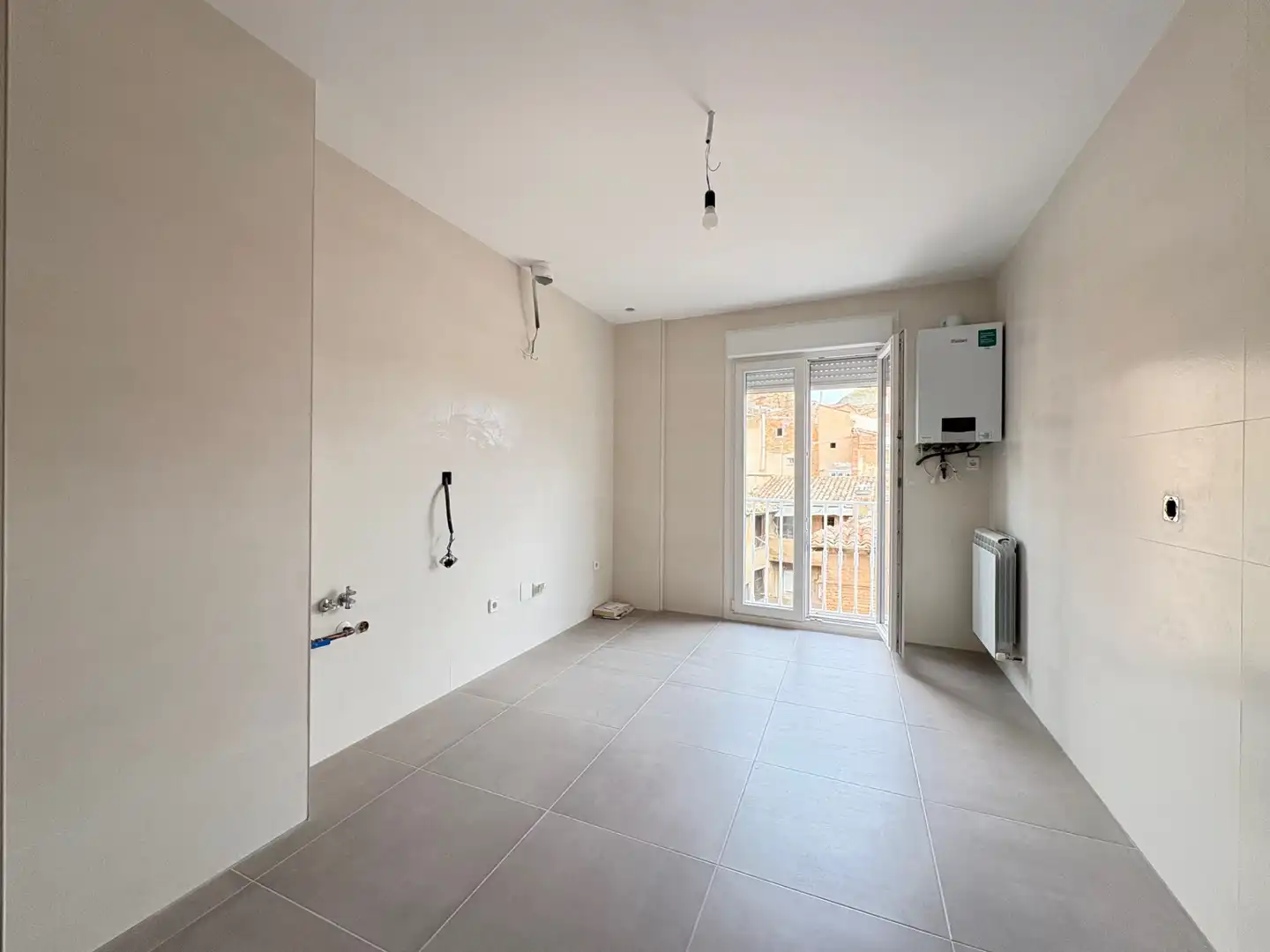 Piso en venta en Arnedo con Calefacción, Trastero y Balcón