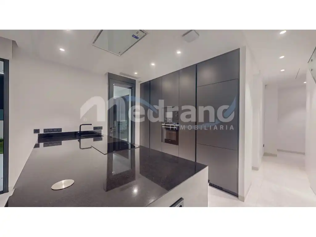 House with pool for sale in Calle Brussel.Les, imagen 3