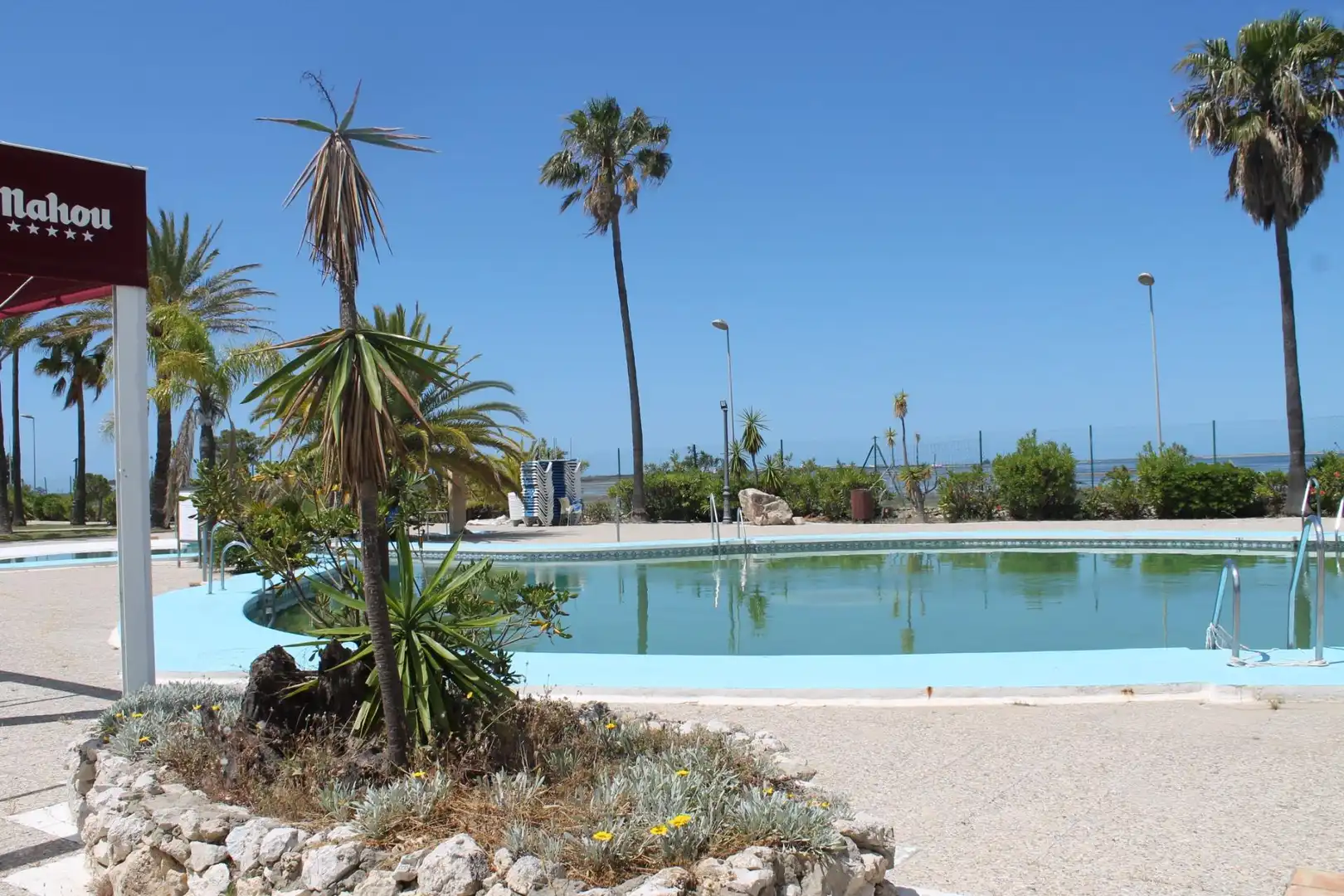 Swimming pool of Study for sale in San Fernando  with Air Conditioner, Terrace and Furnished
