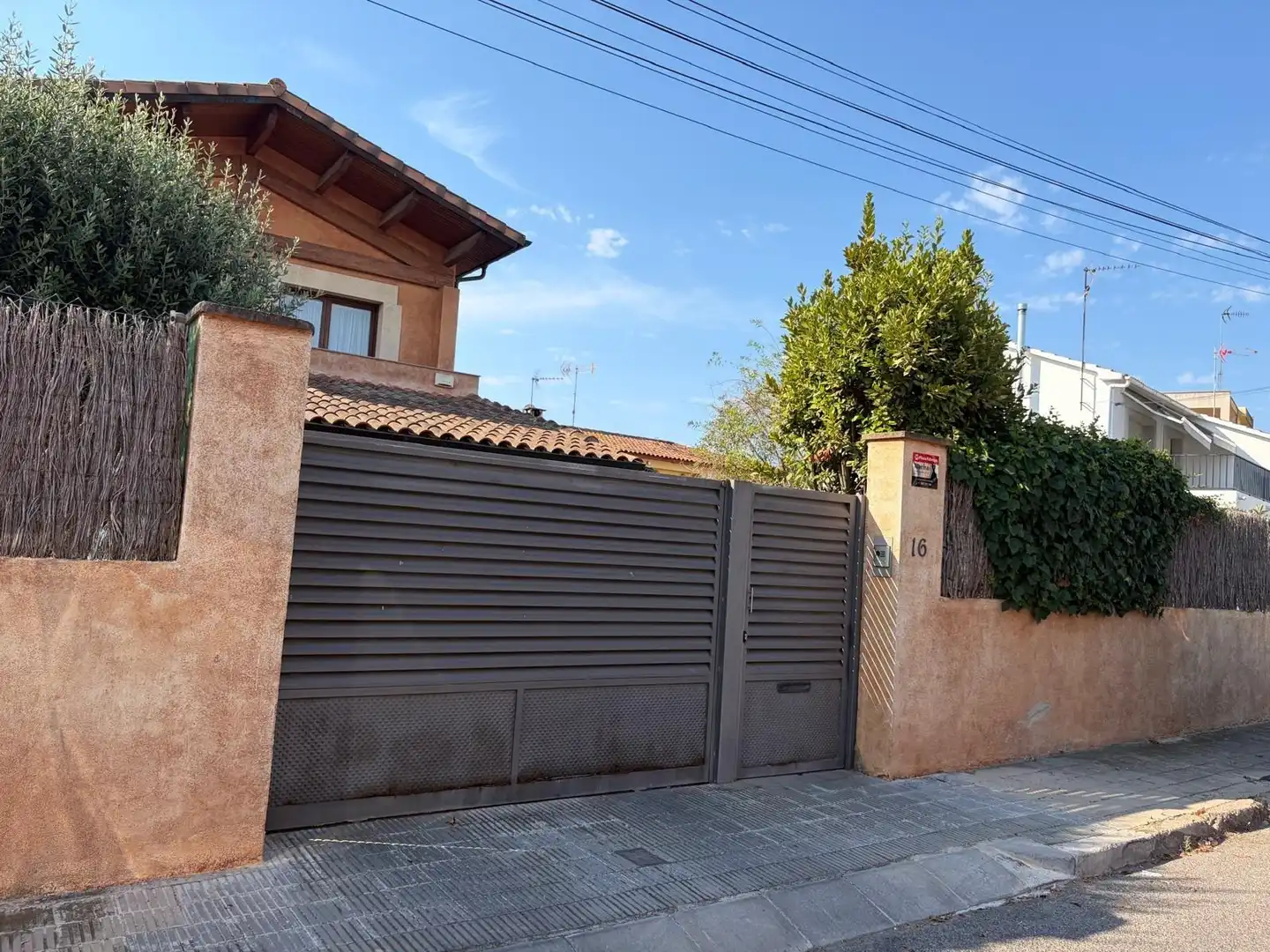 Exterior view of Houses for sale in Torredembarra  with Swimming Pool