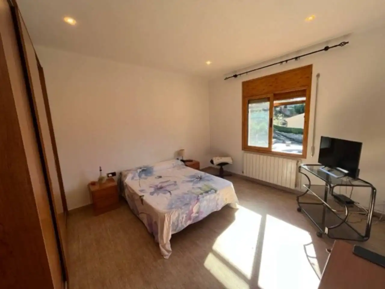 Bedroom of Houses for sale in Castellbell i el Vilar  with Air Conditioner, Heating and Private garden