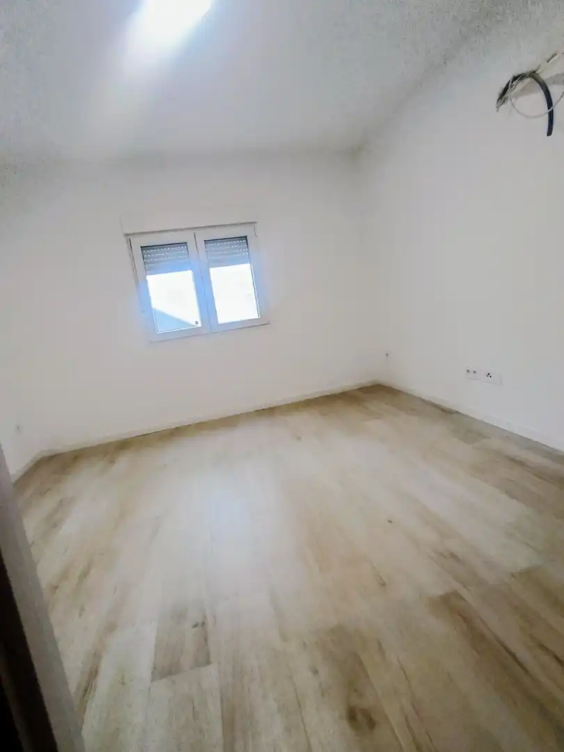 Habitación de Dúplex en venta en Coslada con Aire acondicionado y Calefacción