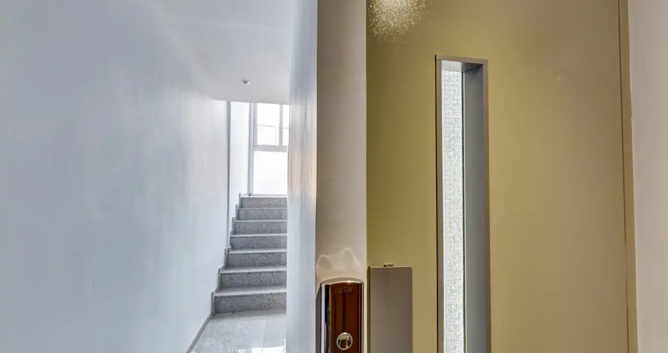 Flat for sale in Zaragoza  with Heating