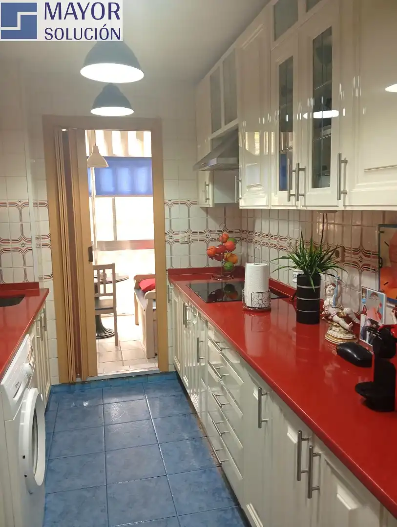 Piso con terraza en venta en Calle Río Jalón 3, imagen 5