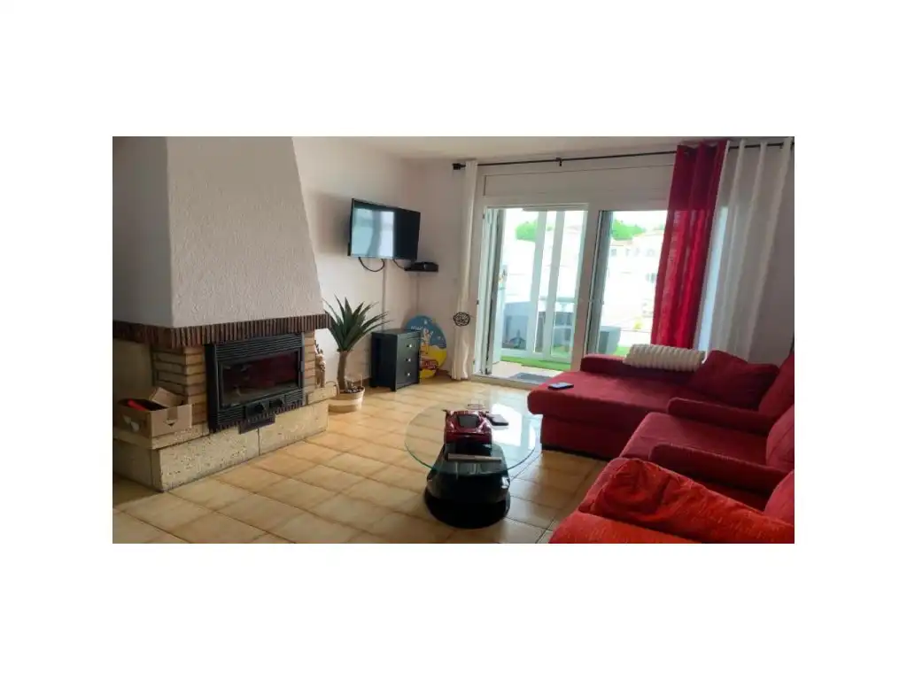 Sala de estar de Casa o chalet en venta en Empuriabrava con Aire acondicionado, Calefacción y Amueblado