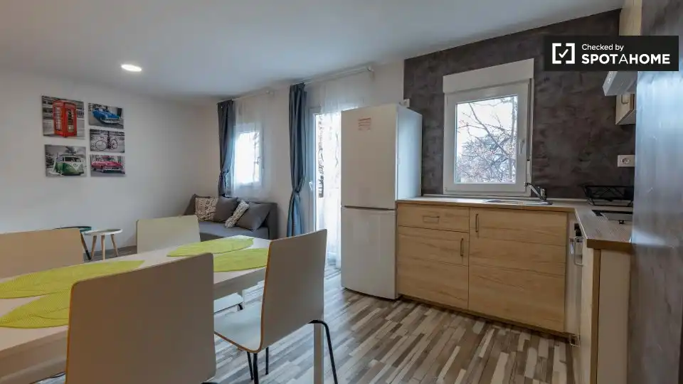 Kitchen of Flat for rent in Valencia  with Air Conditioner, Heating and Furnished