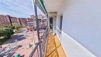 Exterior view of Apartment to rent in Alcalá de Henares  with Terrace, Oven and Pets allowed