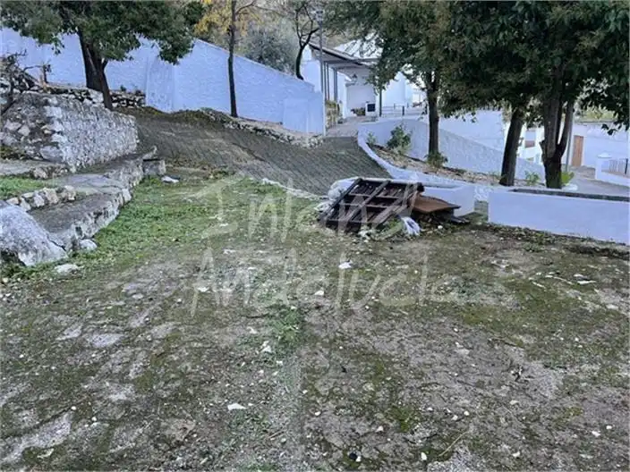 Detached homes for sale in Zuheros  with Storage room and Internet
