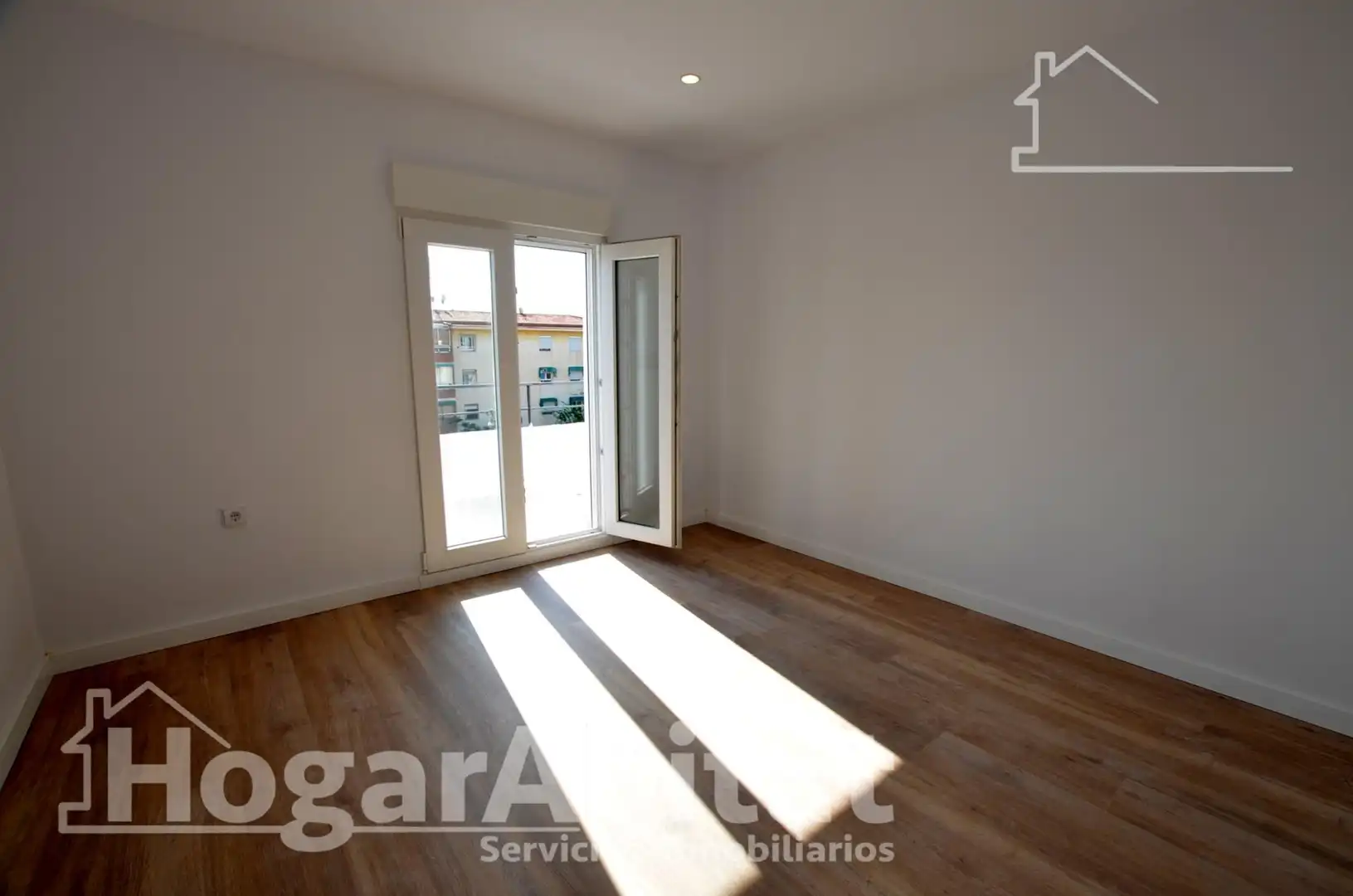 Schlafzimmer von Wohnung zum Verkauf in Alicante / Alacant mit Balkon