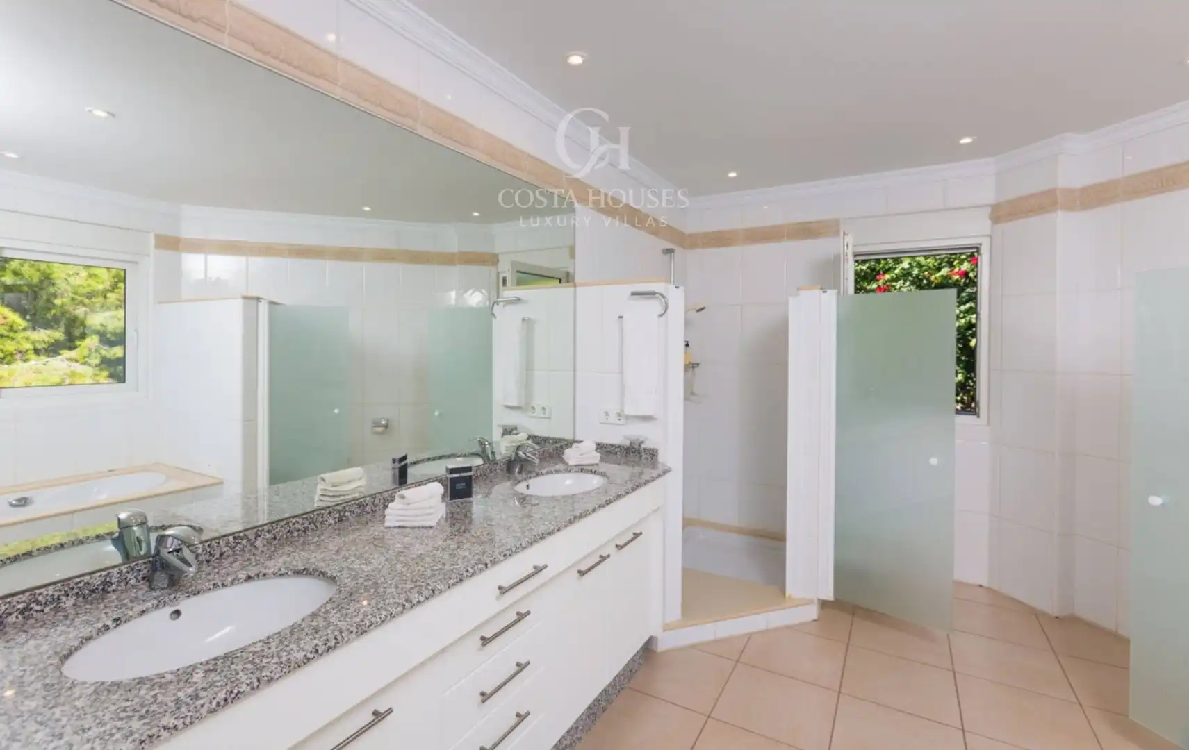 Bathroom of Houses for sale in Jávea / Xàbia  with Air Conditioner, Private garden and Terrace