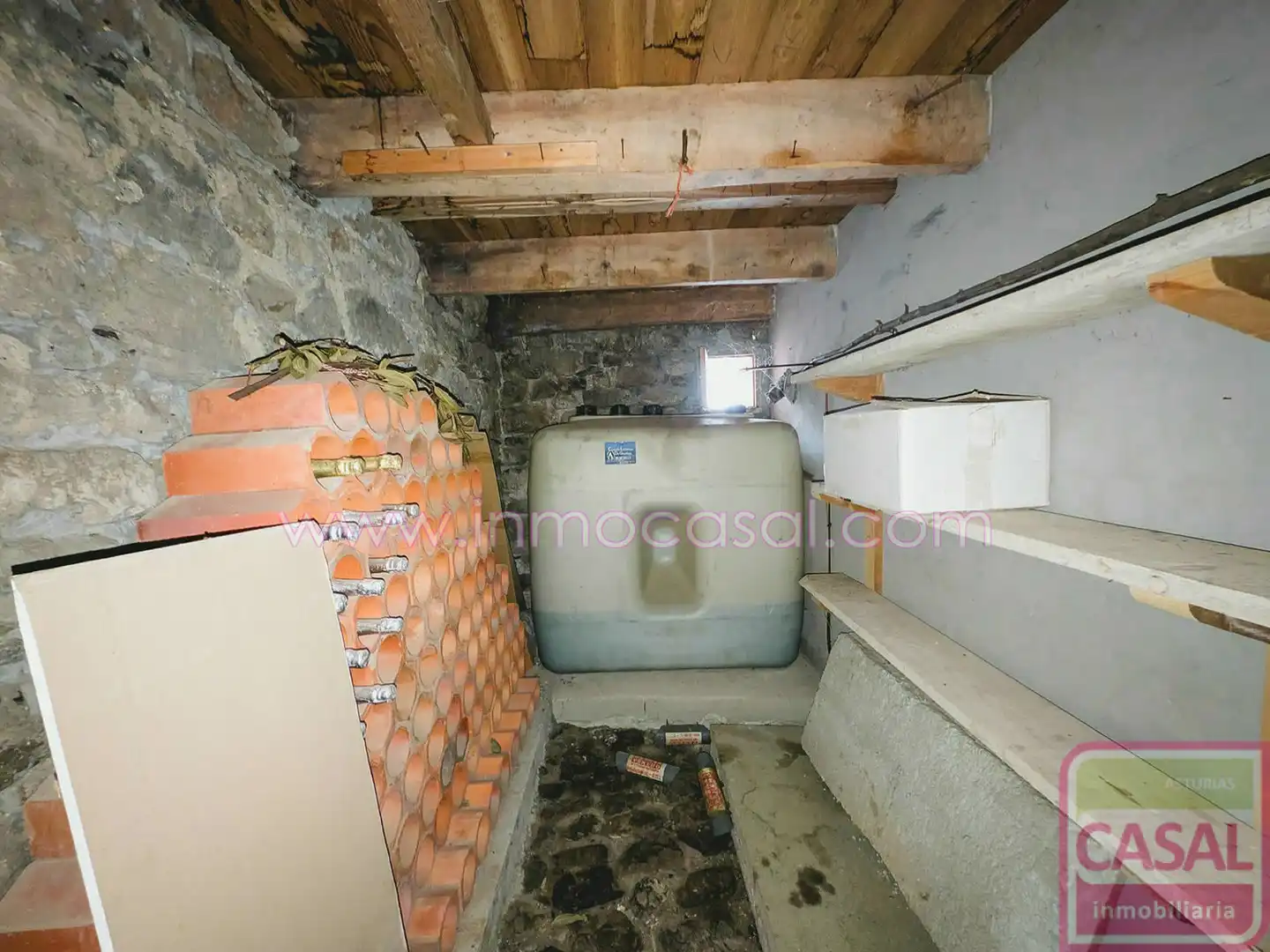 Casa o chalet en venta en León Capital  con Calefacción, Trastero y Amueblado