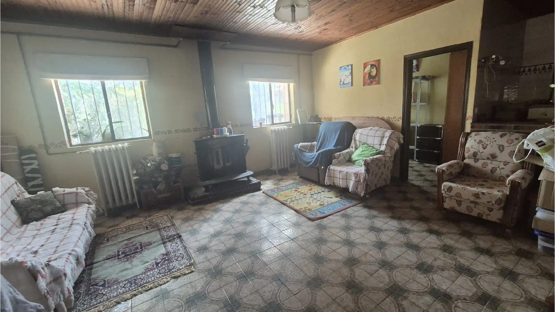 Living room of Houses for sale in Villamuriel de Cerrato  with Heating, Private garden and Swimming Pool