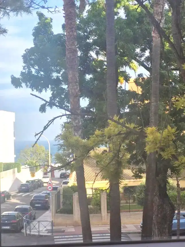 Vista exterior de Piso de alquiler en Torremolinos con Aire acondicionado, Terraza y Amueblado