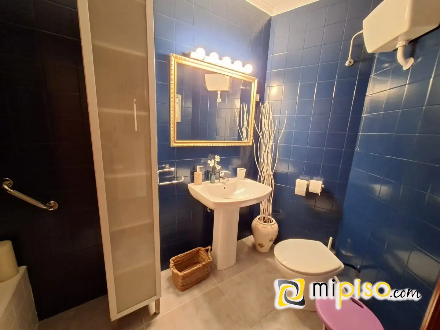 Badezimmer von Wohnung zur Miete in Laredo mit Terrasse und Möbliert