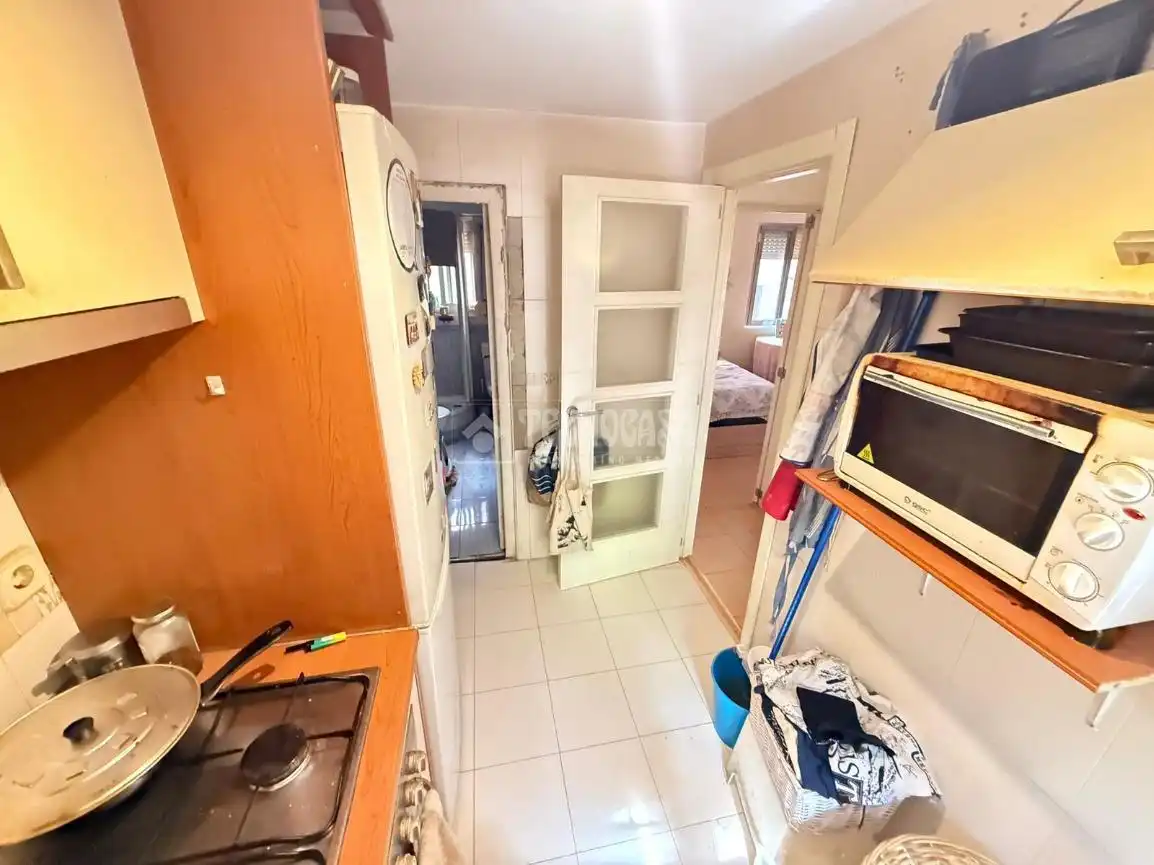 Cocina de Piso en venta en Madrid con Calefacción