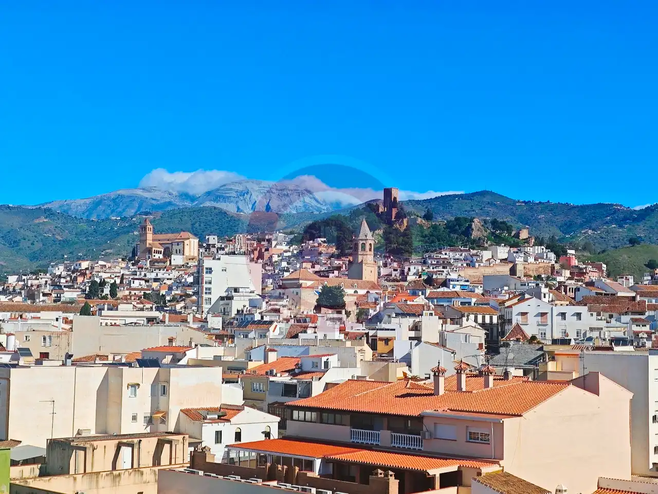 Vista exterior de Pis en venda en Vélez-Málaga amb Terrassa