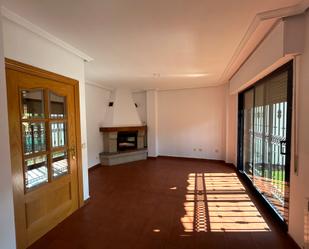 Single-family semi-detached to rent in Alcalá de Henares  with Terrace