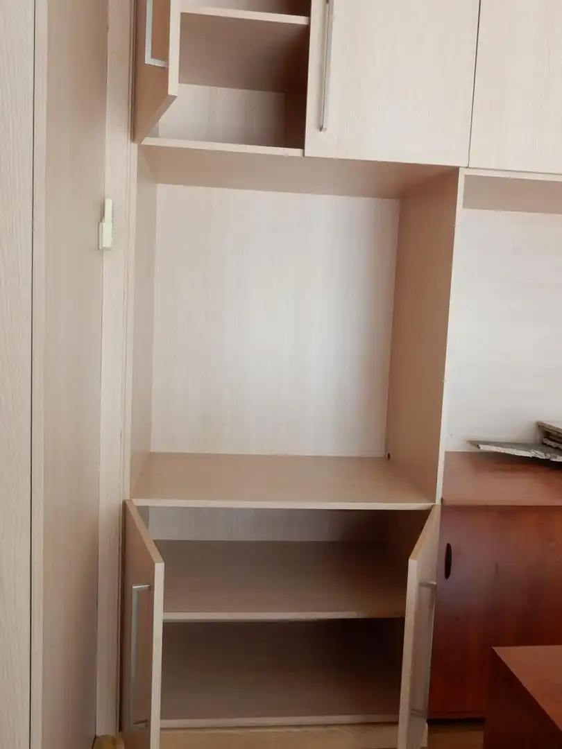 Geschaftsraum zur Miete in Avinguda de l'Estatut, 219, Zona Nord
