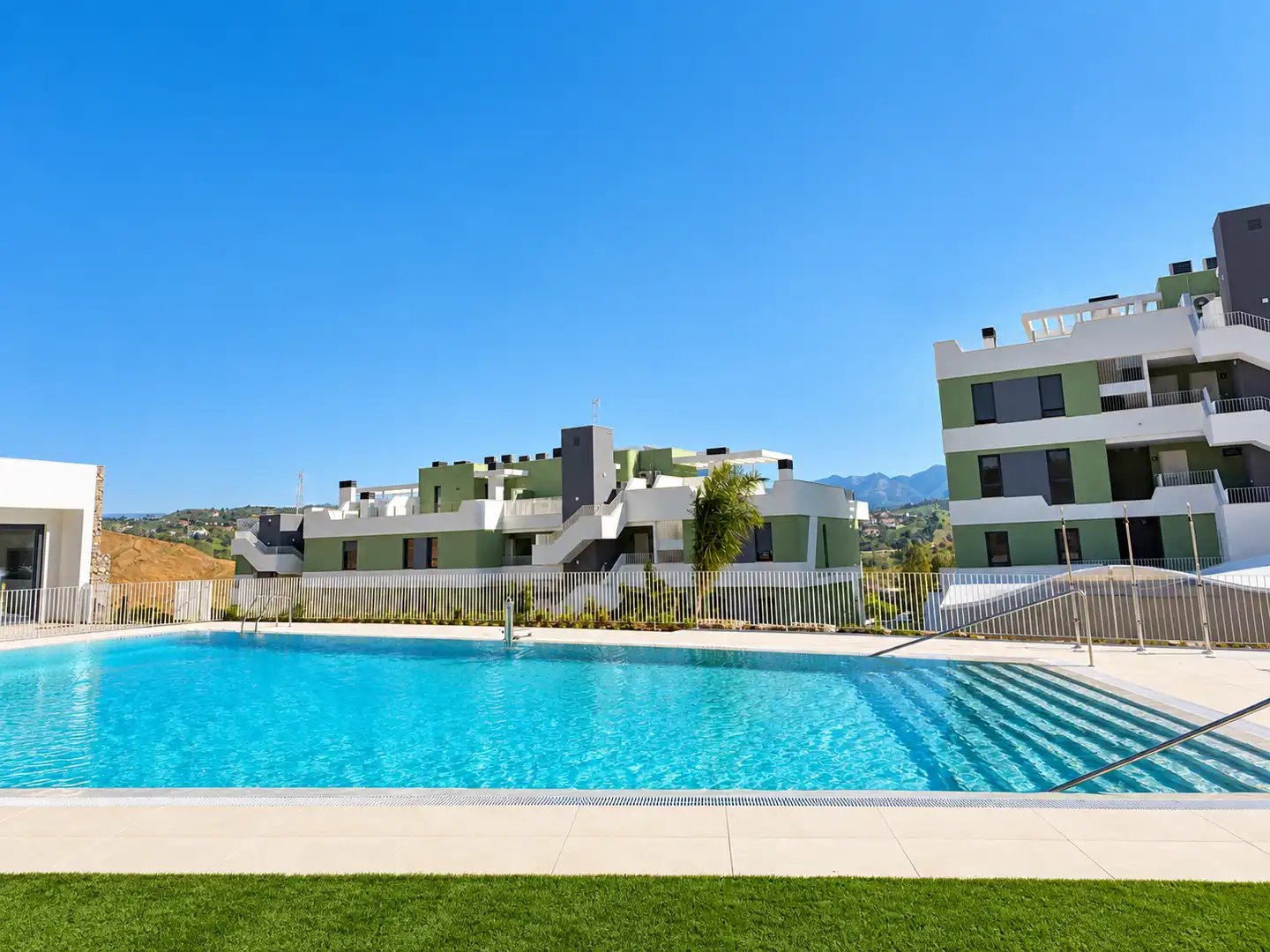 Apartment with pool for sale in Avenida Puerto de los Gatos de Cortijo Colorado, imagen 9