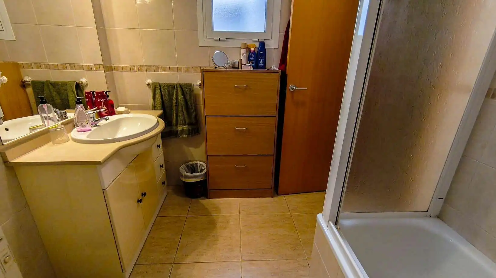 Baño de Piso en venta en Montbrió del Camp con Aire acondicionado, Calefacción y Balcón