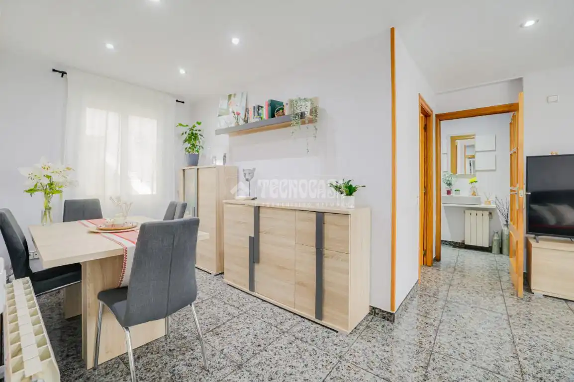 Sala d'estar de Pis en venda en Sabadell amb Aire condicionat
